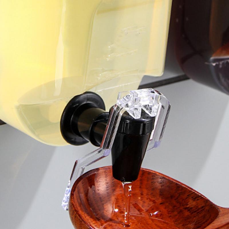 Vinegar And Oil Dispenser Wall - Kitchen Bank recensie en prijs